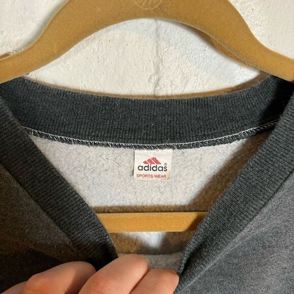 Vintage Adidas Sweatshirt - Picture 5 of 8